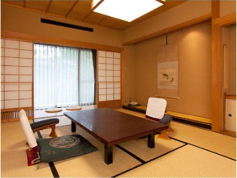 Sasaya Hotel Nagano Buitenkant foto
