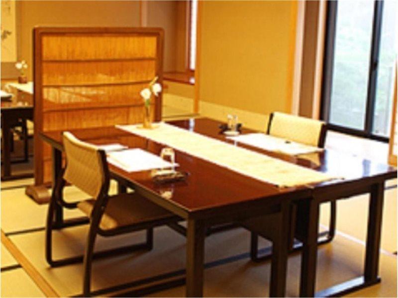 Sasaya Hotel Nagano Buitenkant foto